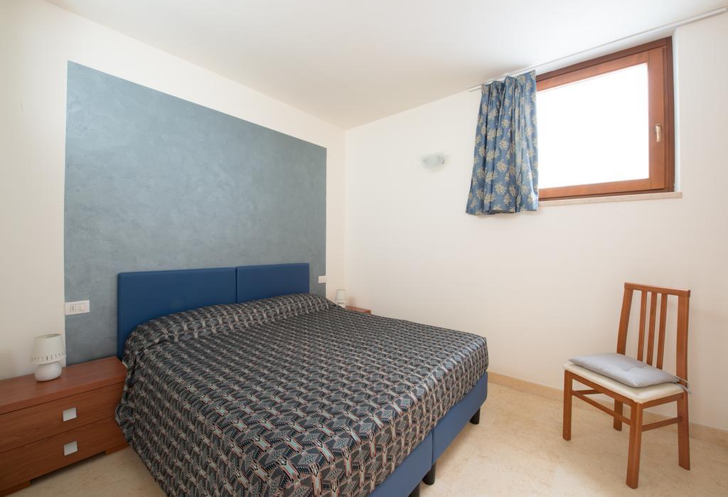 Villa Due Leoni - Residence Brenzone sul Garda Bagian luar foto